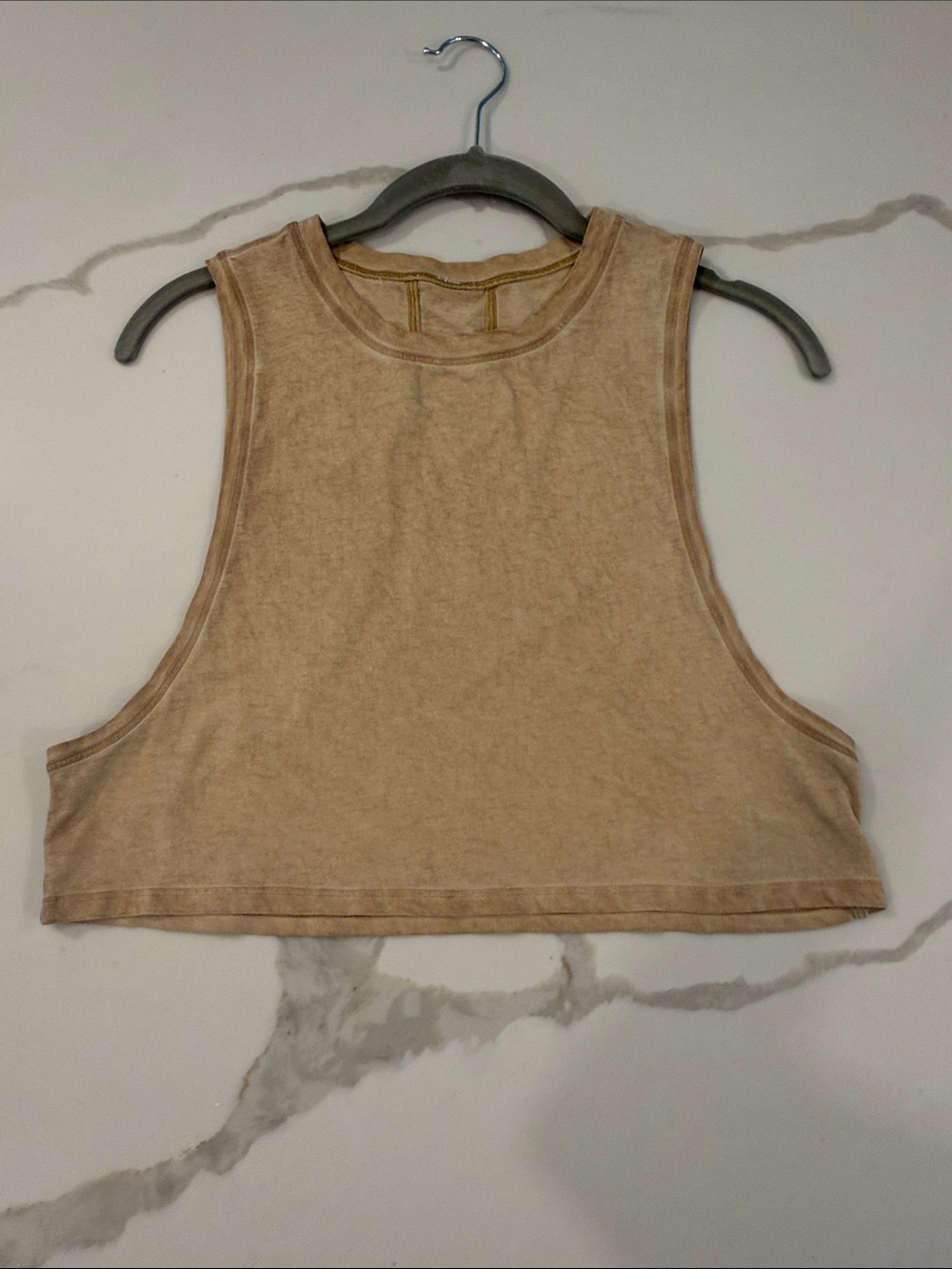 Lululemon cropped tank